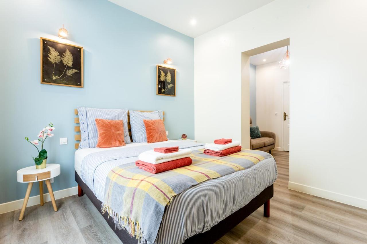 Staylib - Garibaldi 2 Pieces Porte De Montmartre Сент-Уан Экстерьер фото